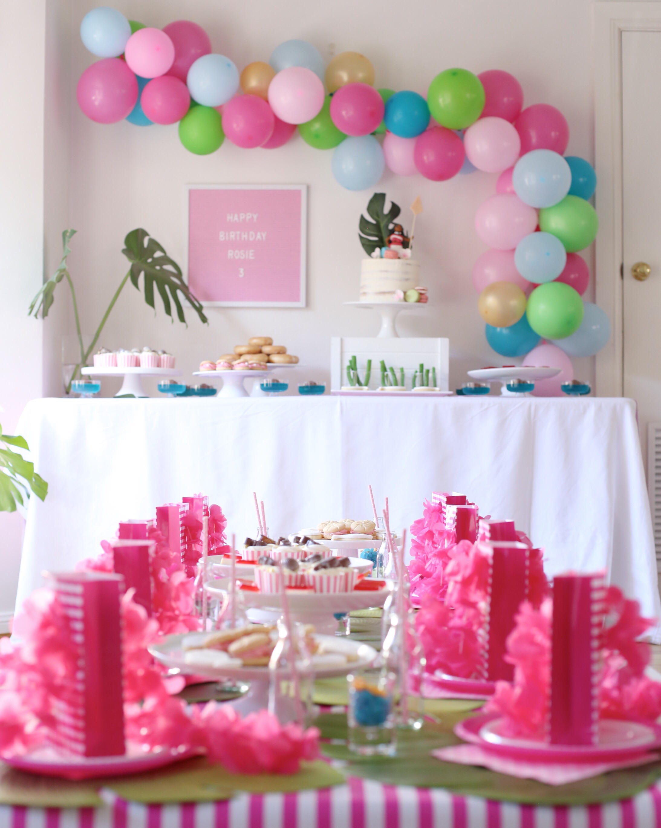A pink Moana party