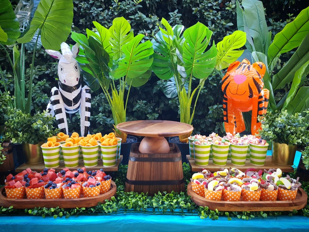 safari theme birthday food