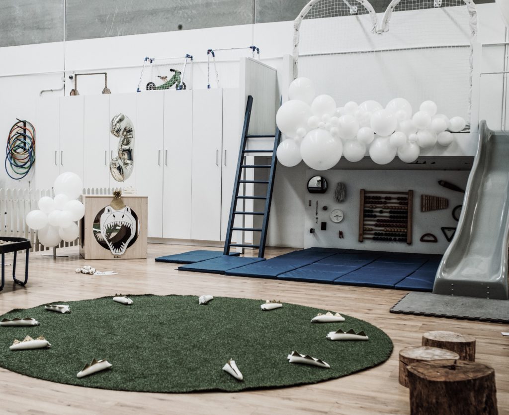 luxe dinosaur party, A luxe dinosaur party: Louis&#8217; third birthday