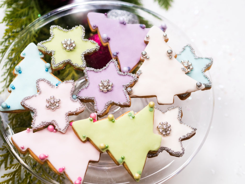 Christmas tree cookies - A bright modern Christmas party