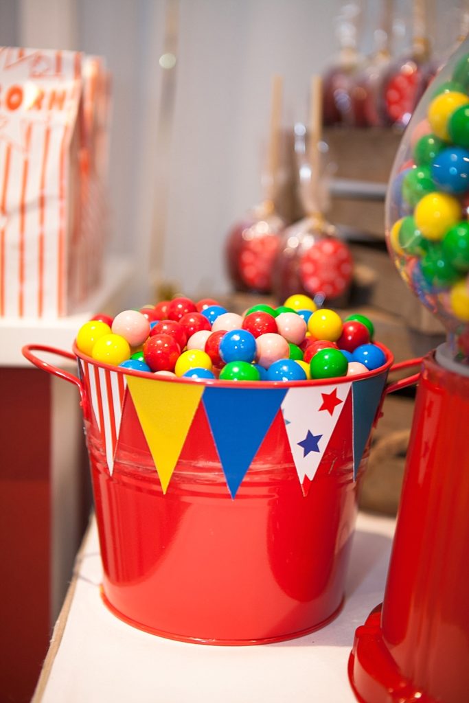 Circus-themed baptism and dessert bar