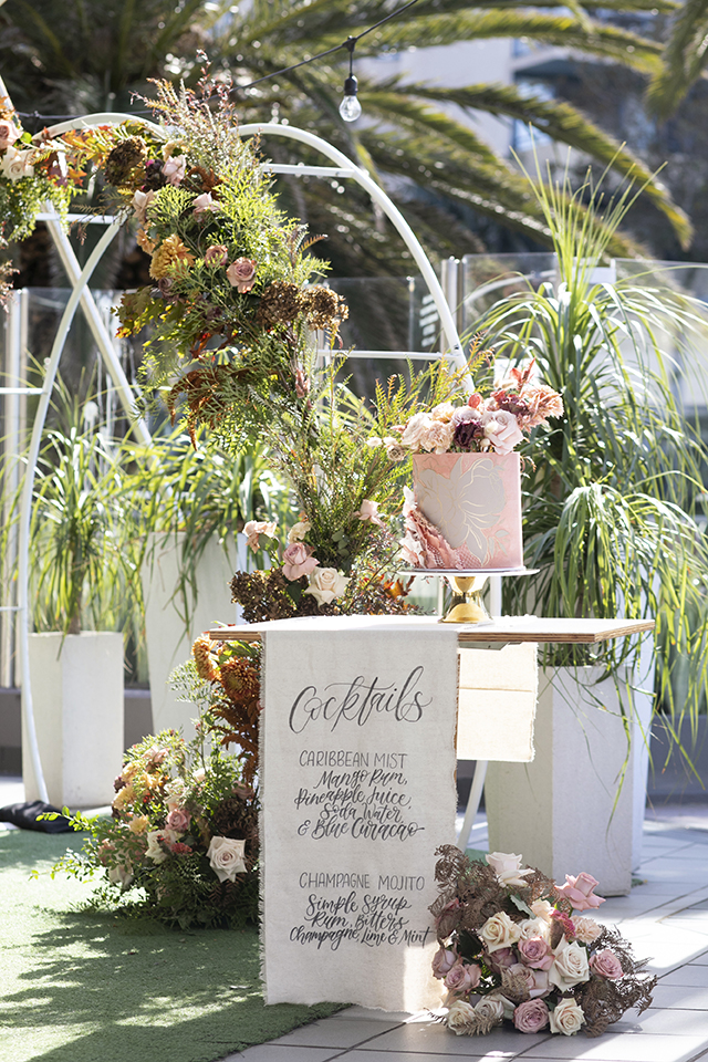 An Autumn Surfside wedding - cake