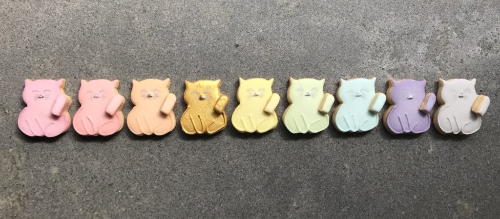 , Royal icing cookie DIY: Rainbow cute waving cats