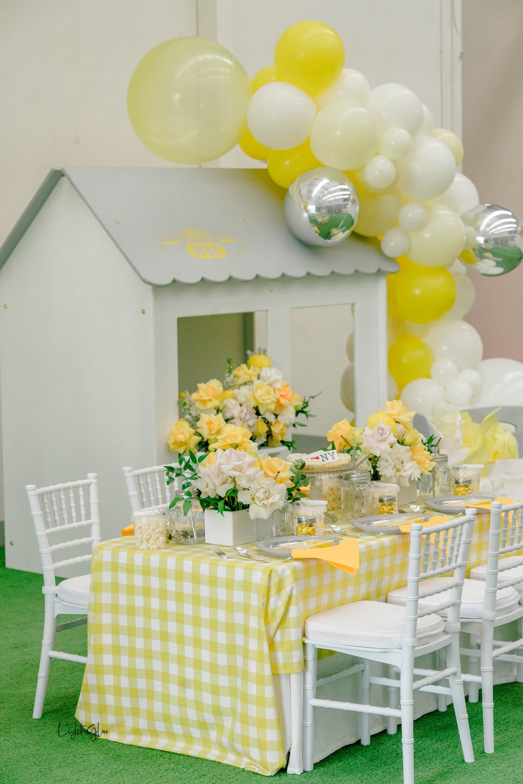 , A bright New York inspired kids party