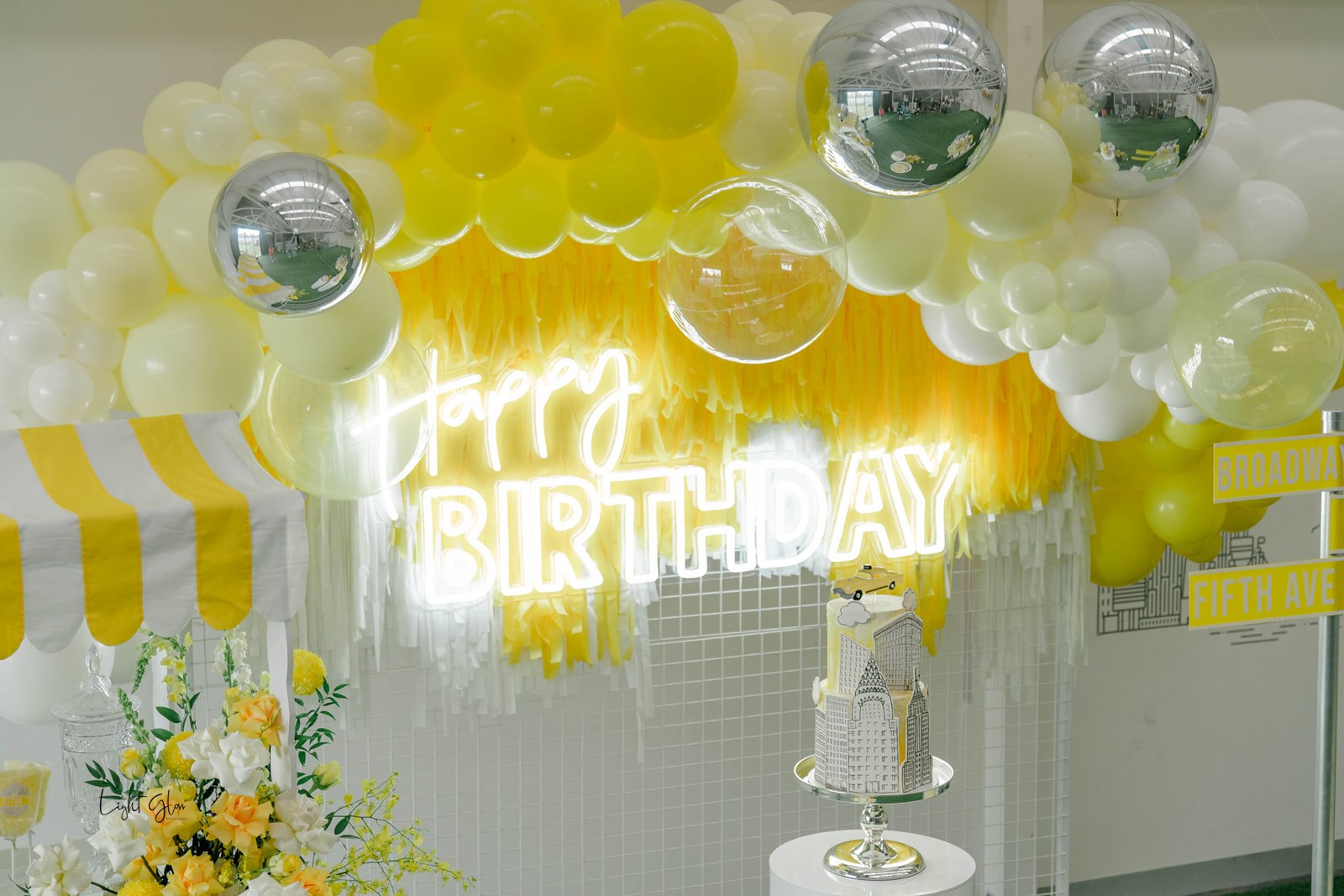 , A bright New York inspired kids party