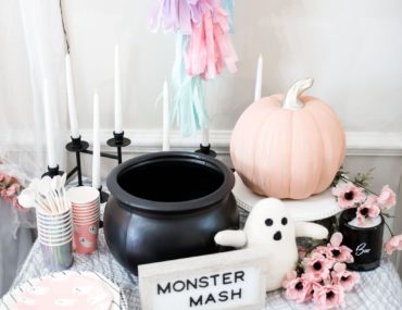 A pastel monster mash Halloween, A pastel monster mash Halloween party
