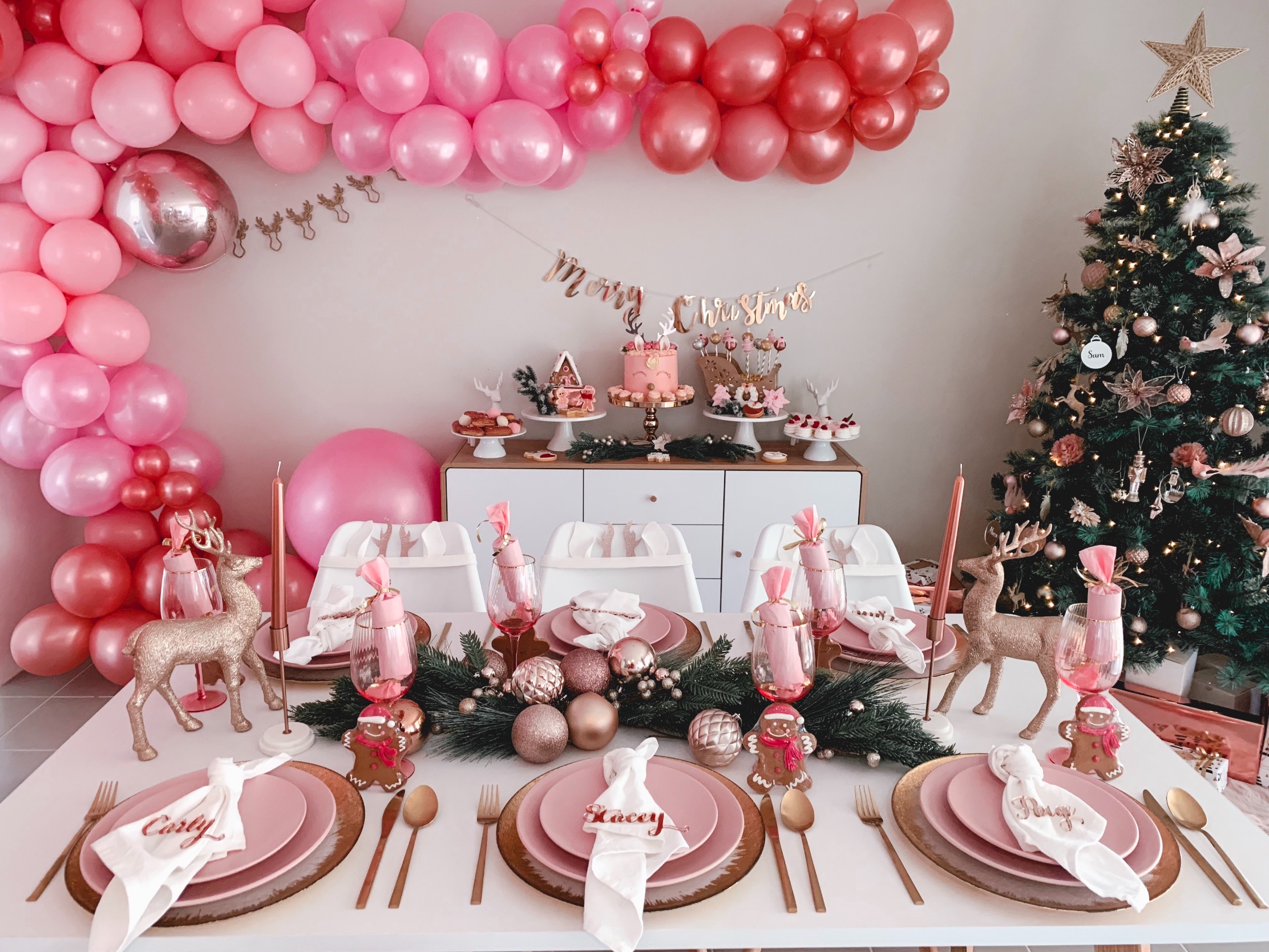 rose gold Christmas party, A modern rose gold Christmas party