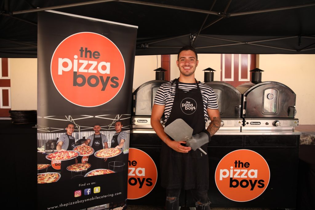 pizza making party, Kids pizza making party by The Pizza Boys (review)