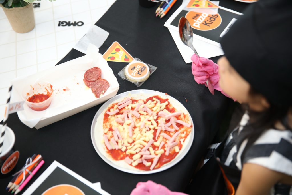 pizza making party, Kids pizza making party by The Pizza Boys (review)