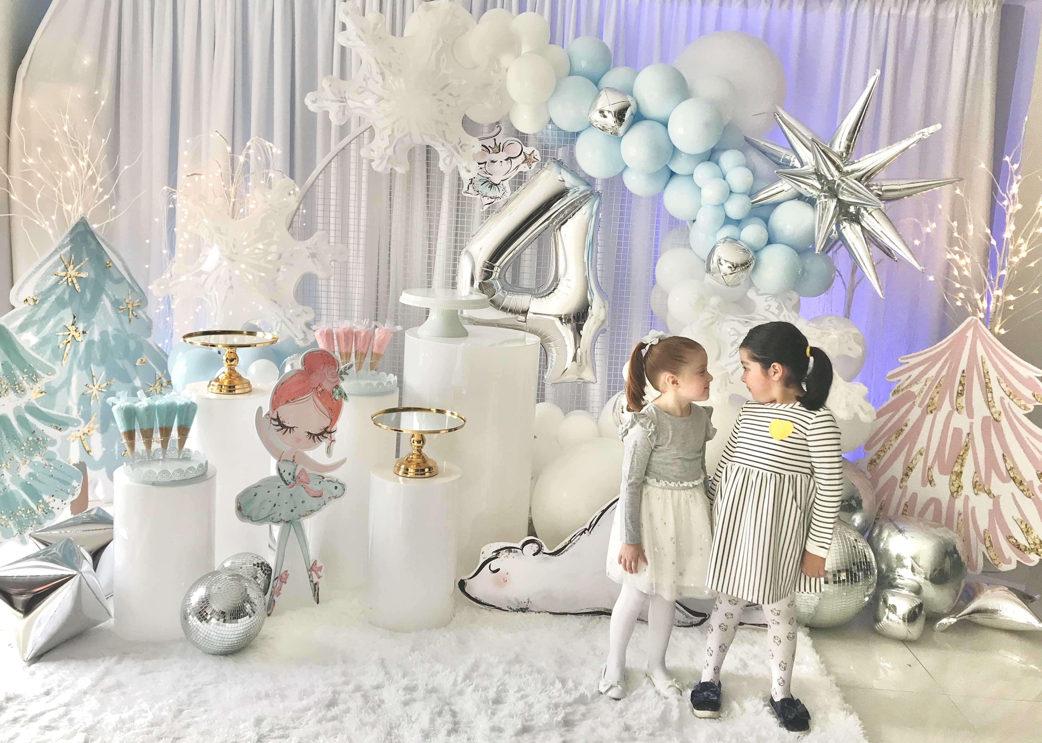 arctic wonderland party, An Arctic wonderland birthday party