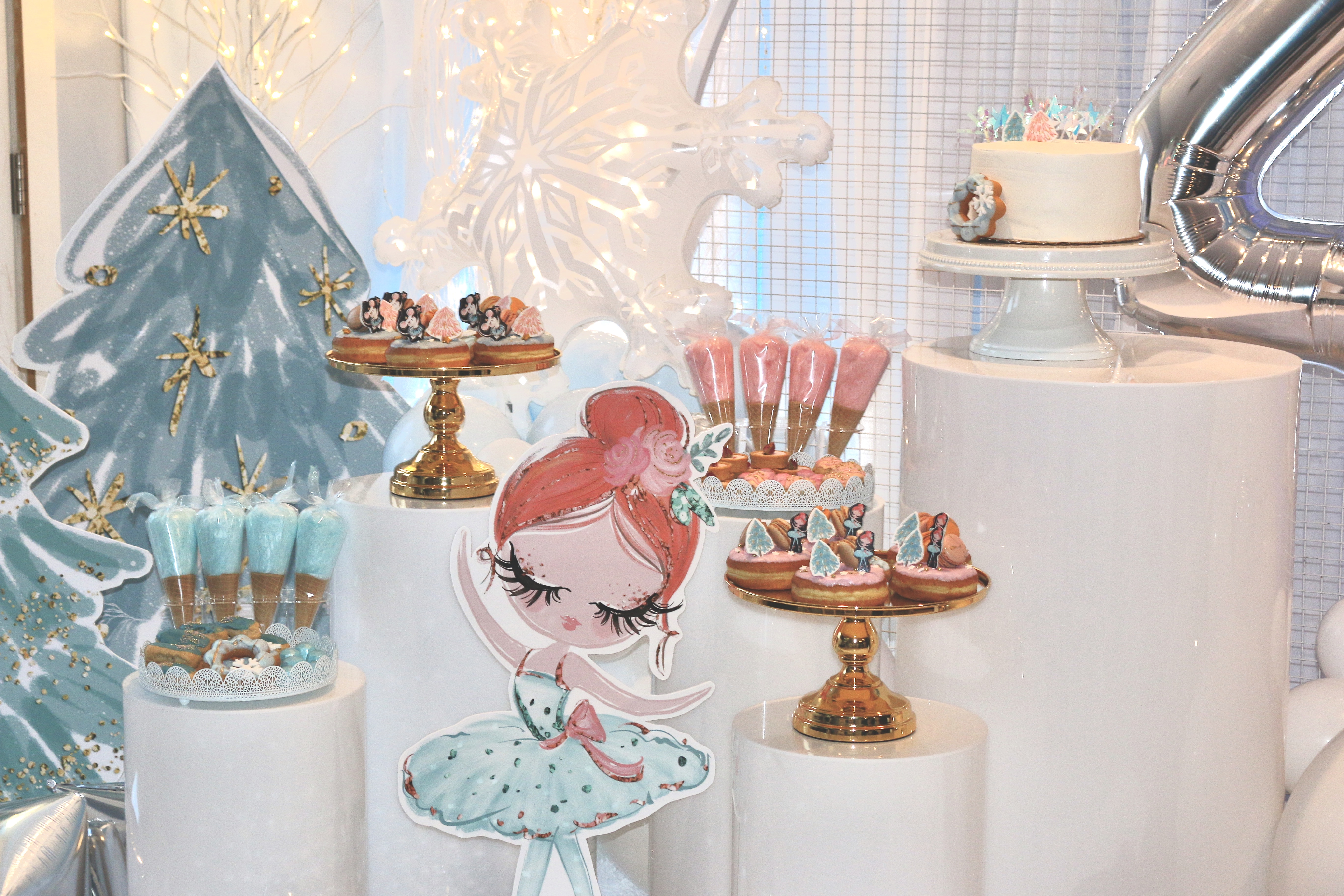 arctic wonderland party, An Arctic wonderland birthday party