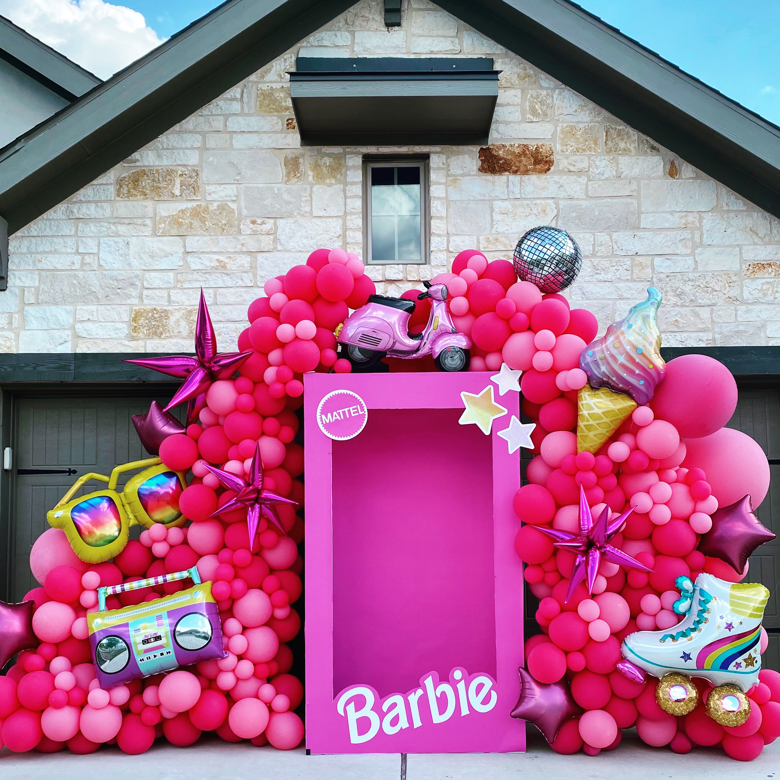 Barbie party backdrop by Moonbird Events