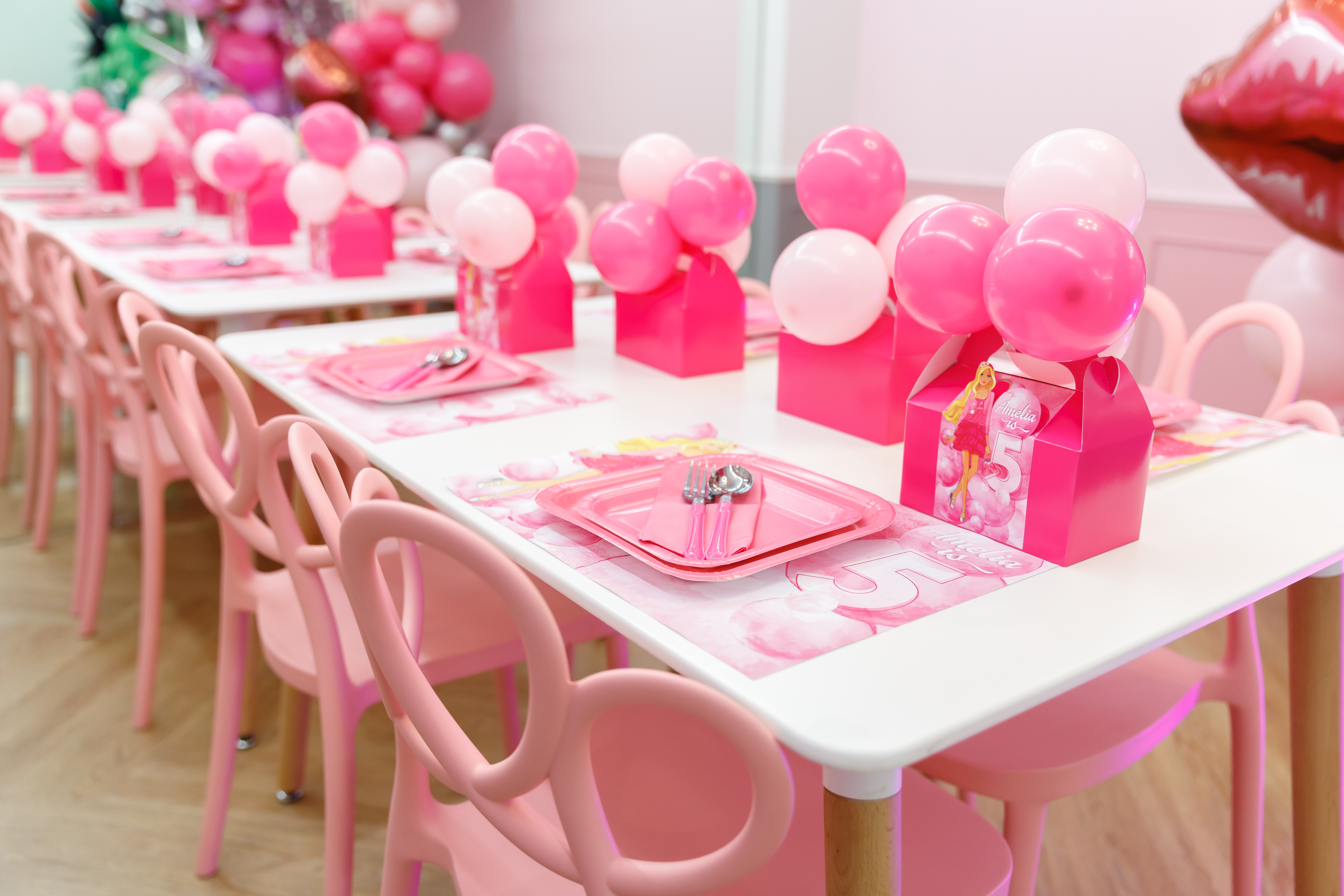 Barbie party tablescape by Sass Events 