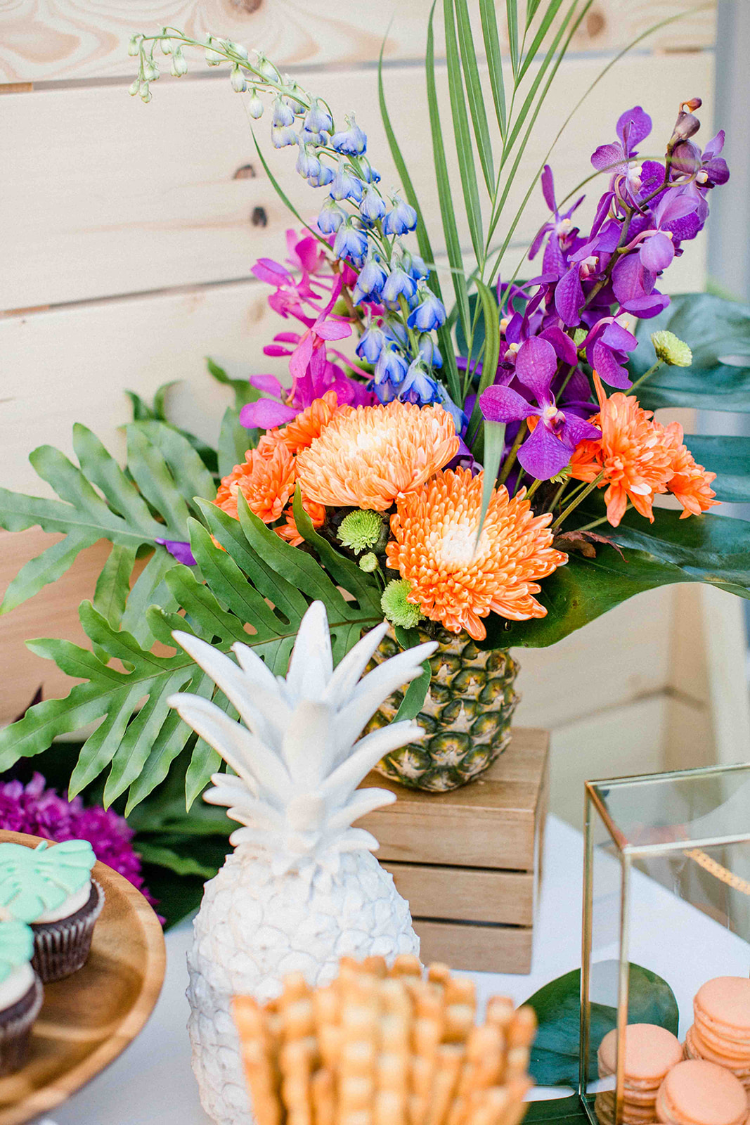 tropical luxe milestone party, A tropical luxe milestone party – Aloha 40!