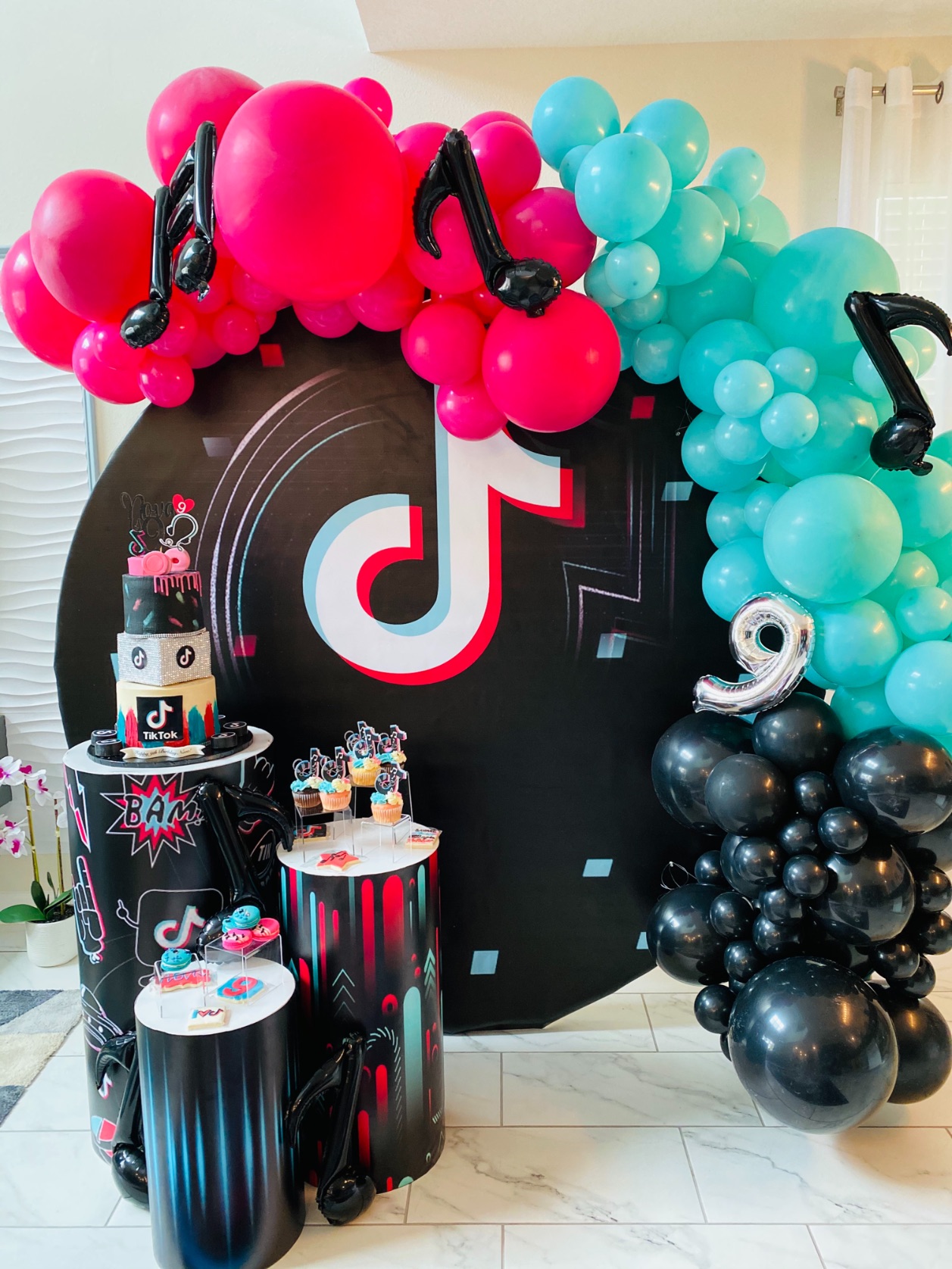 Popular Tik Tok Theme Home Decoration