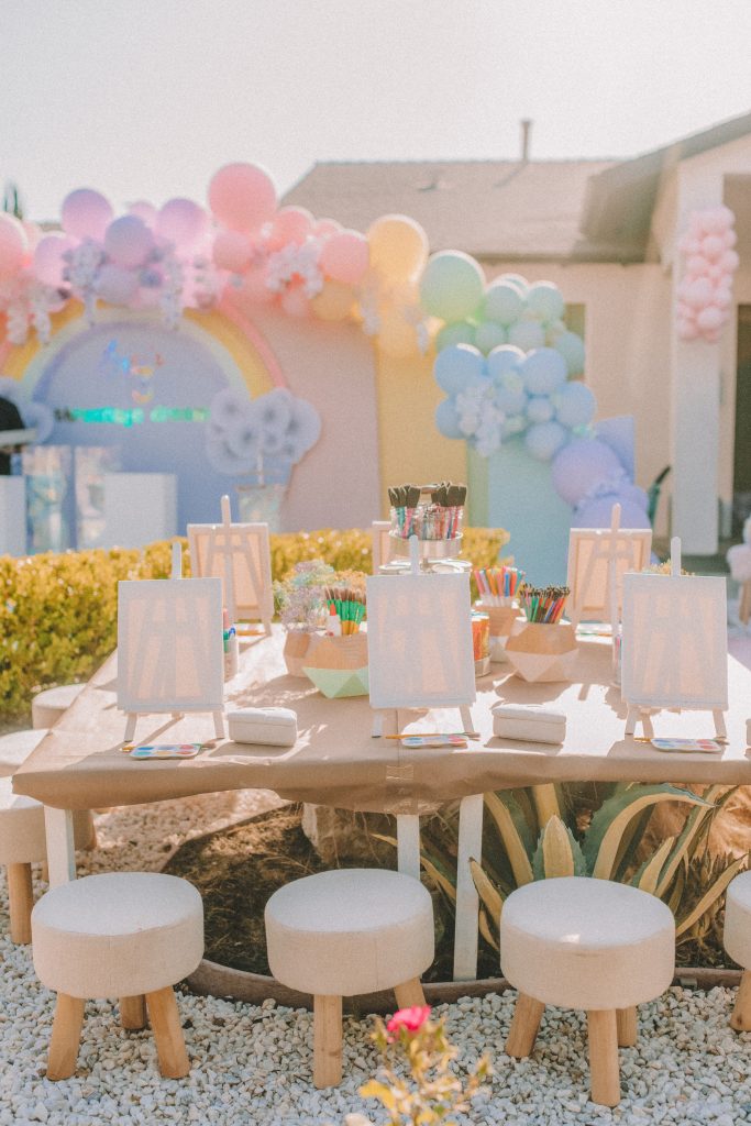 Pastel rainbow party, Pastel rainbow party &#8211; a threenage dream