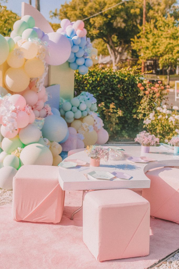 Pastel rainbow party, Pastel rainbow party &#8211; a threenage dream