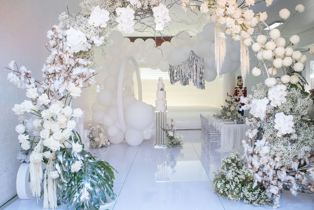 , A New York inspired glistening white Christmas party