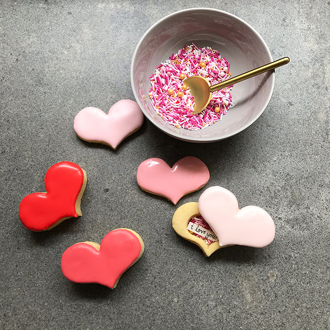 love note cookies for Valentine's, Cute love note cookies for Valentine&#8217;s Day (Recipe)