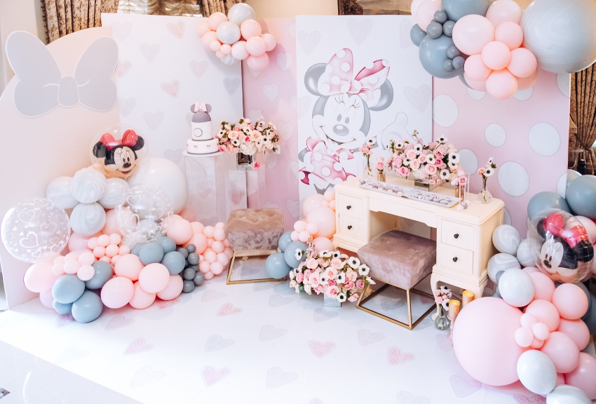 , Vintage Minnie Mouse birthday party