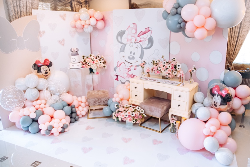 , Vintage Minnie Mouse birthday party