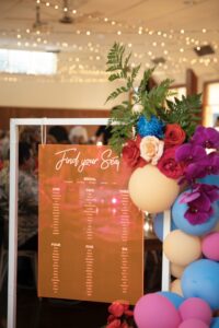 Bright colour filled wedding, Bright colour filled wedding – love in colour