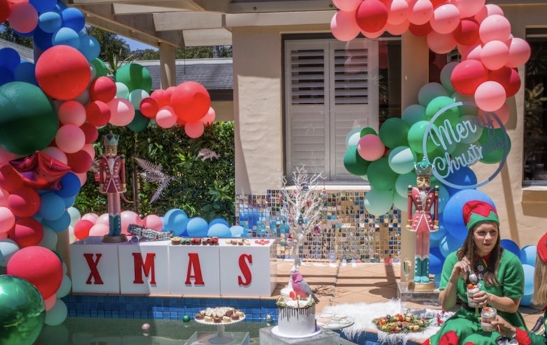 modern Aussie Christmas party, A modern Aussie Christmas party