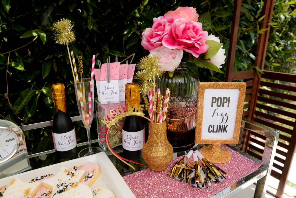 Glam New Year's Eve Party at home, DIY your glam New Year&#8217;s Eve Party at home