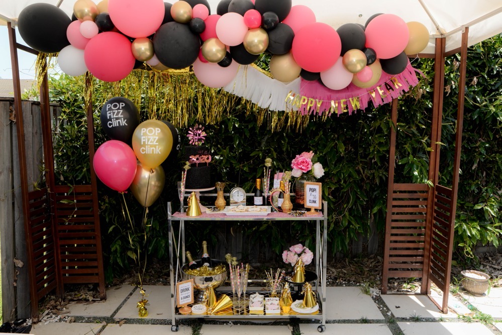 DIY your glam New Year's Eve Party at home