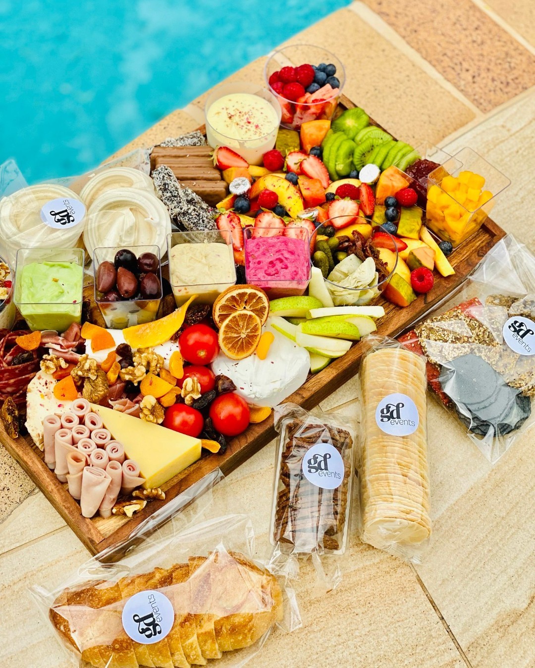 Grazing table ideas, Grazing table ideas for your next party to get your mouth watering